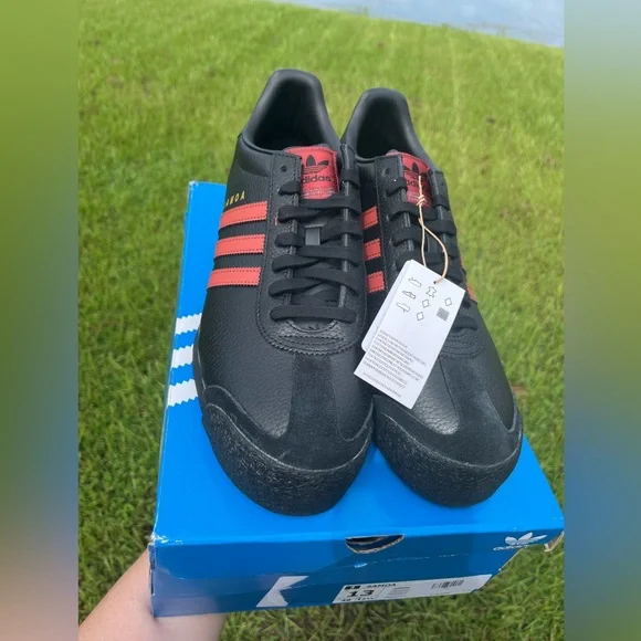 NWT Adidas Mens Samoa Blue and Burgundy Sneakers Size 13 - Picture 3 of 12